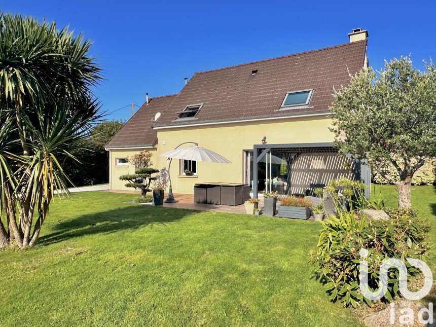 Maison 5 pièces de 104 m² à Sotteville (50340)