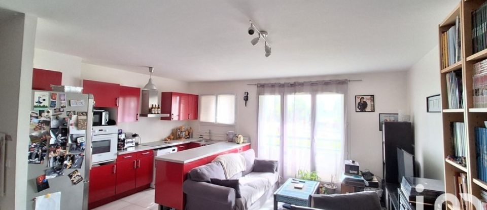 Apartment 3 rooms of 60 m² in Étampes (91150)