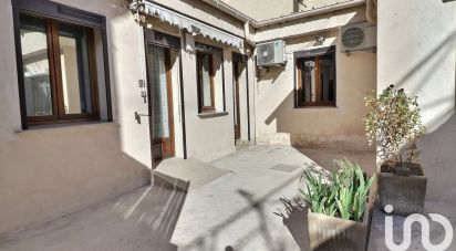 Apartment 3 rooms of 74 m² in Marseille (13005)