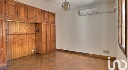 Appartement 3 pièces de 74 m² à Marseille (13005)