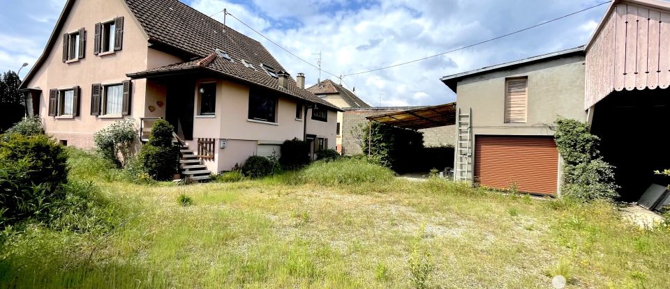 Traditional house 8 rooms of 190 m² in Issenheim (68500)