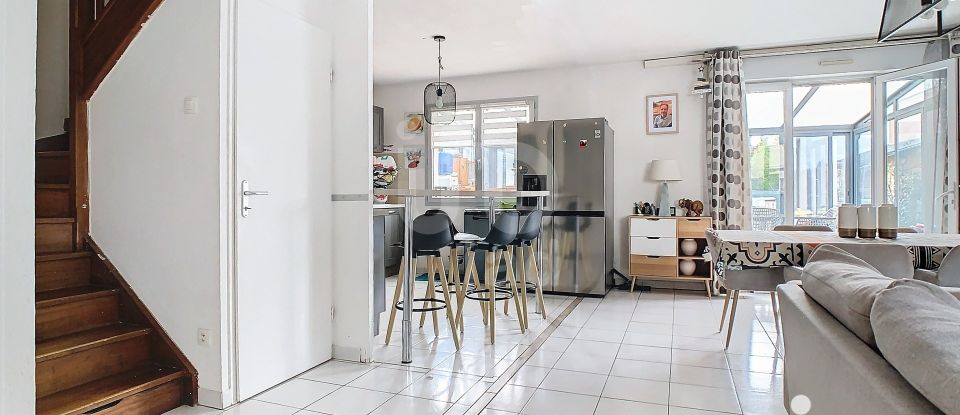 Maison 5 pièces de 100 m² à Portet-sur-Garonne (31120)