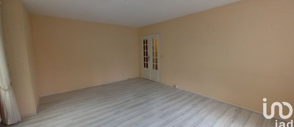 Appartement 3 pièces de 68 m² à Chaumont (52000)