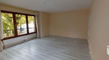 Appartement 3 pièces de 68 m² à Chaumont (52000)