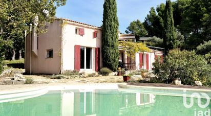 Traditional house 4 rooms of 135 m² in L'Isle-sur-la-Sorgue (84800)