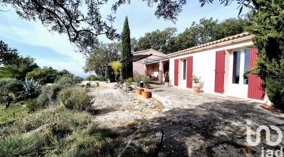 Traditional house 4 rooms of 135 m² in L'Isle-sur-la-Sorgue (84800)