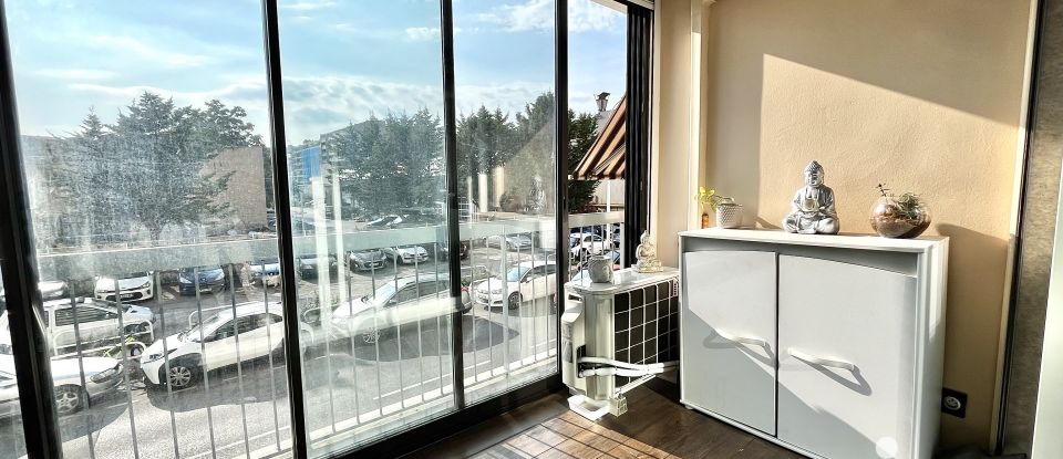 Apartment 3 rooms of 72 m² in Nice (06300)