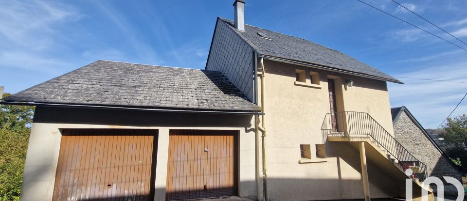 Maison 5 pièces de 88 m² à Besse-et-Saint-Anastaise (63610)