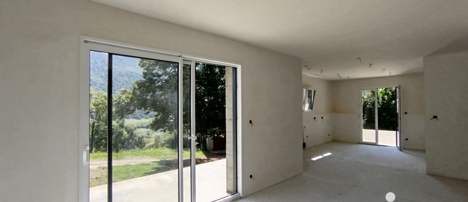 Maison 5 pièces de 145 m² à Aiton (73220)