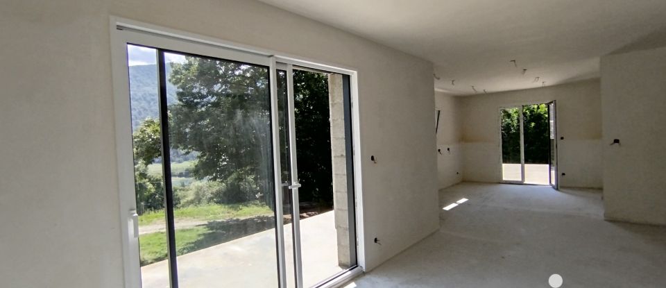 Maison 5 pièces de 145 m² à Aiton (73220)