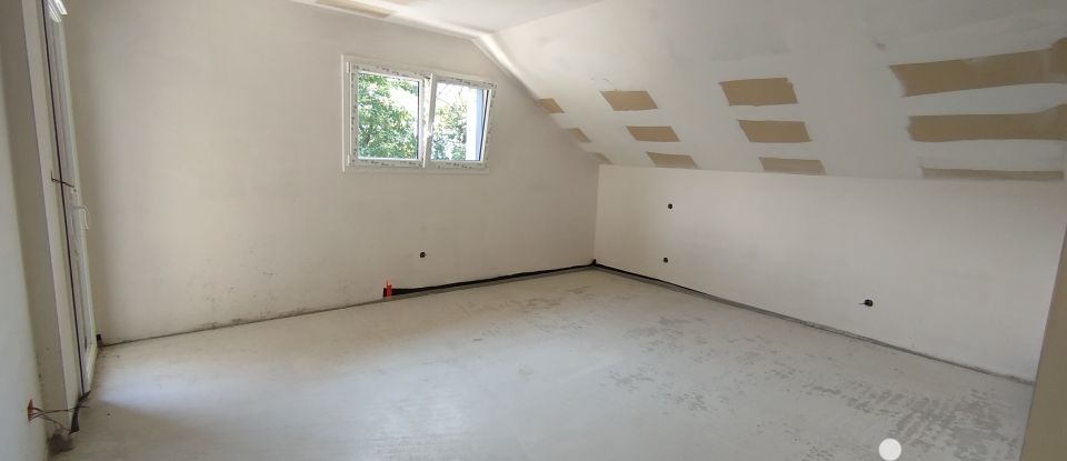 Maison 5 pièces de 145 m² à Aiton (73220)