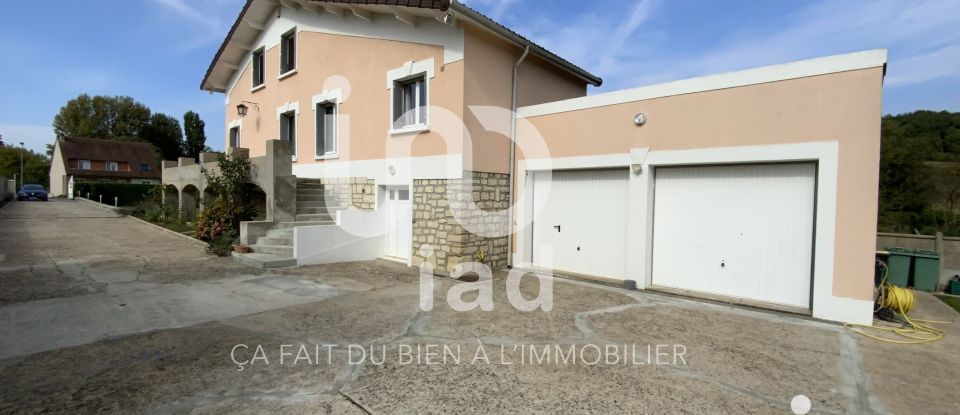 House 10 rooms of 250 m² in Villeconin (91580)