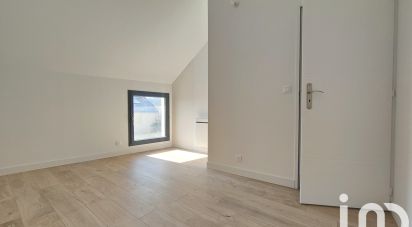 Maison 3 pièces de 46 m² à Sonchamp (78120)