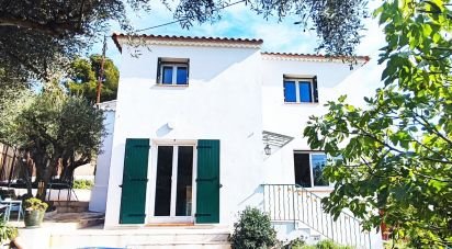 Traditional house 5 rooms of 125 m² in Toulon (83000)