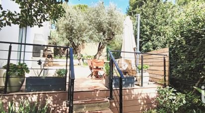 Traditional house 5 rooms of 125 m² in Toulon (83000)