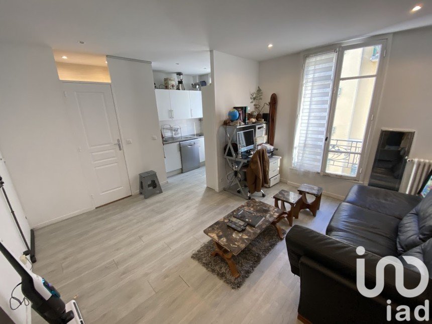 Studio 1 room of 23 m² in Clichy (92110)