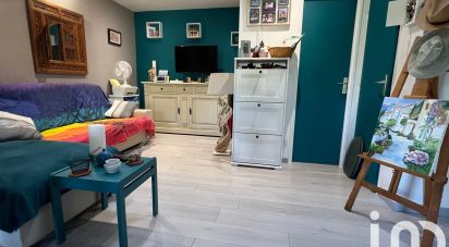 Maison 2 pièces de 44 m² à La Londe-les-Maures (83250)