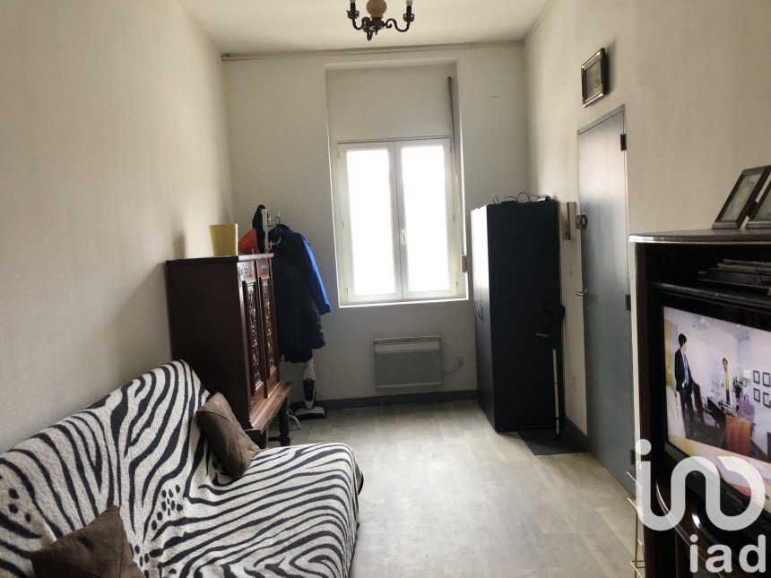 Immeuble de 84 m² à Marly (59770)