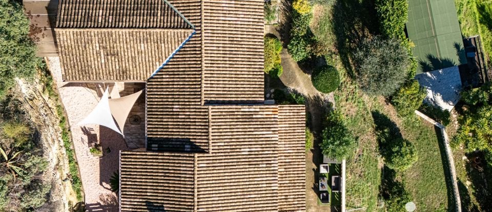 Maison 8 pièces de 241 m² à Saint-Laurent-du-Var (06700)