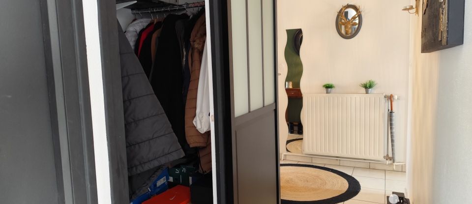 Appartement 3 pièces de 86 m² à Niort (79000)