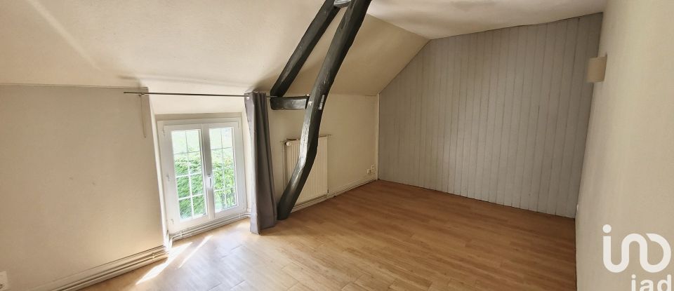 Longère 6 pièces de 145 m² à Melz-sur-Seine (77171)