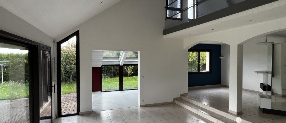 Architect house 6 rooms of 150 m² in La Chapelle-des-Fougeretz (35520)