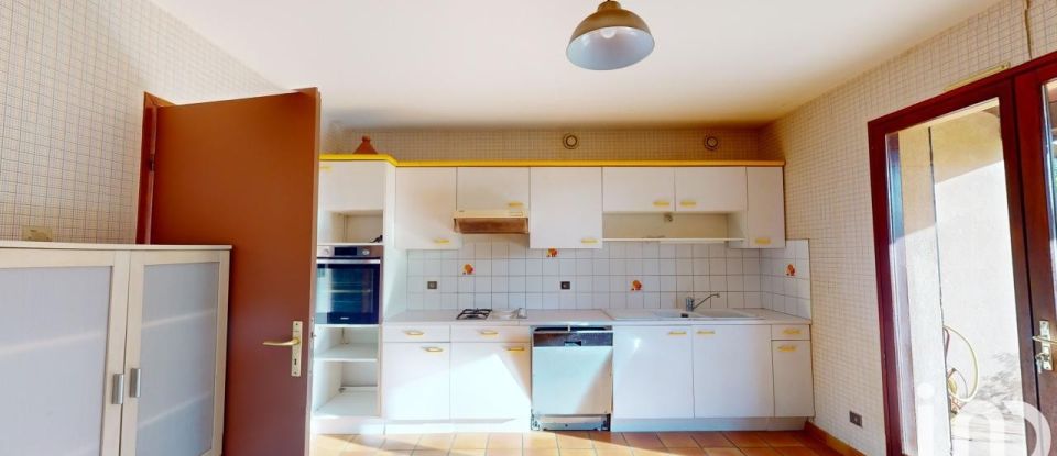 Architect house 5 rooms of 142 m² in Rieumes (31370)