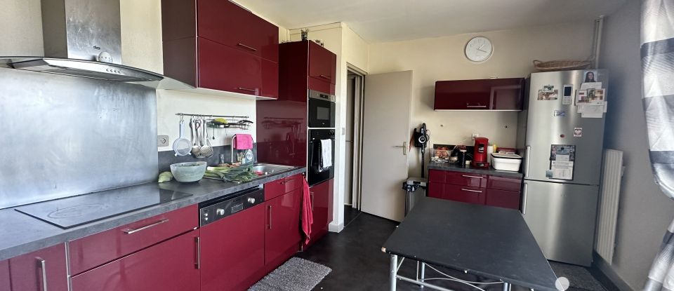 Appartement 5 pièces de 86 m² à Amiens (80000)