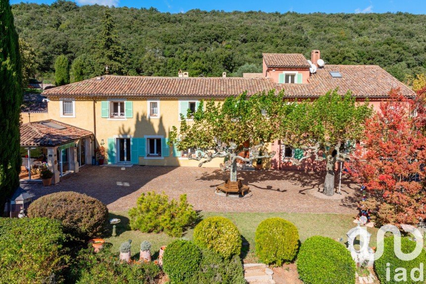 Bastide 17 rooms of 510 m² in Saint-Martin-de-Pallières (83560)