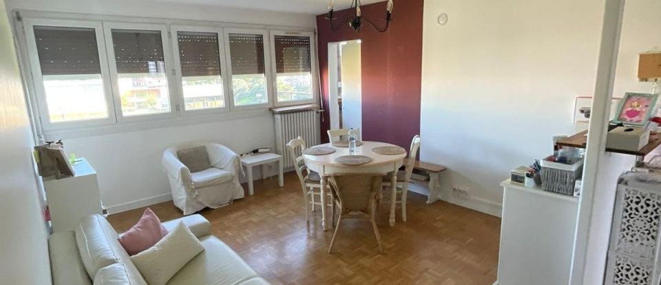 Apartment 4 rooms of 66 m² in Domont (95330)