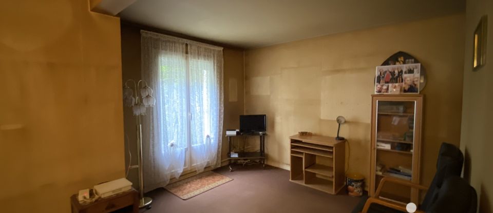 House 5 rooms of 106 m² in Reims (51100)