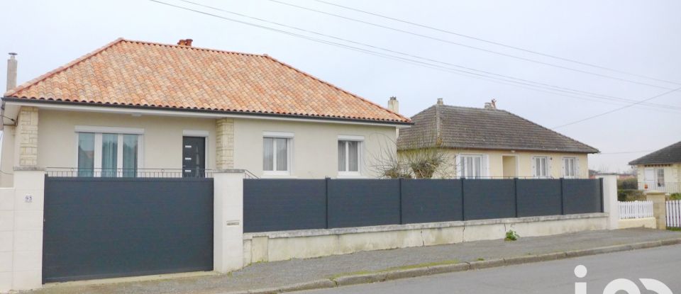 Maison traditionnelle 9 pièces de 174 m² à Buxerolles (86180)