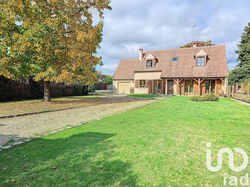 Maison traditionnelle 5 pièces de 105 m² à Le Vaudoué (77123)