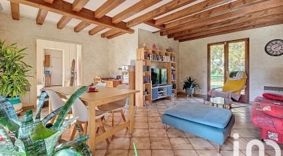 Traditional house 5 rooms of 105 m² in Le Vaudoué (77123)