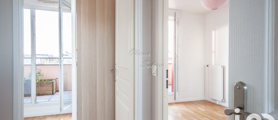 Appartement 5 pièces de 109 m² à Massy (91300)