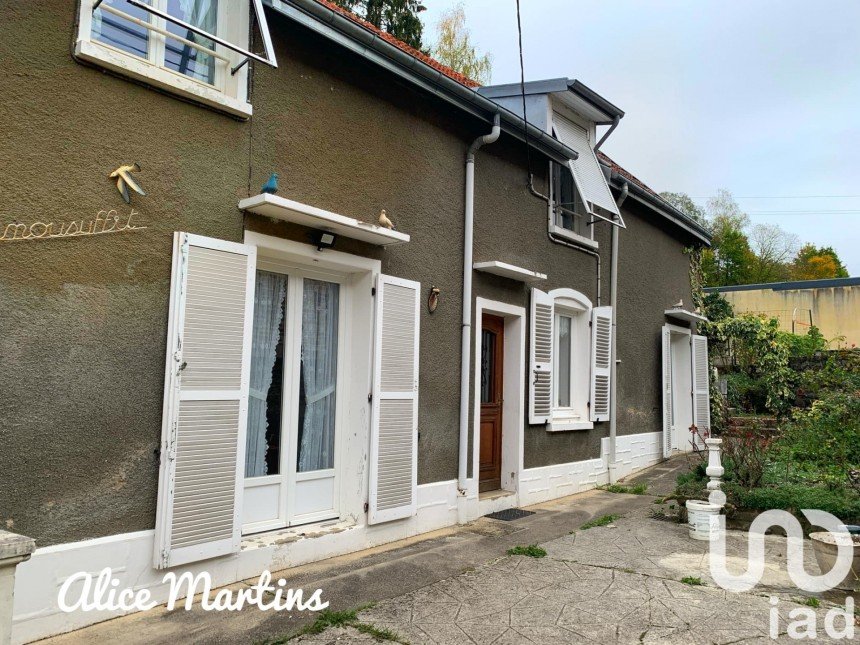 Maison 4 pièces de 109 m² à Sedan (08200)