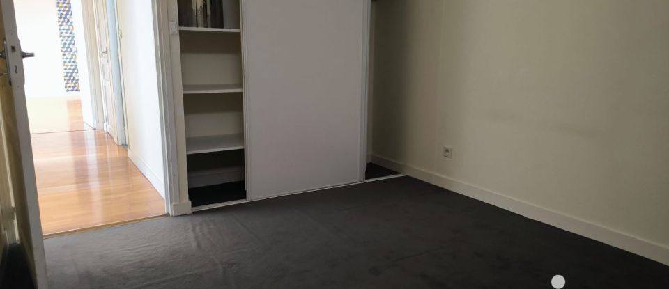 Appartement 4 pièces de 81 m² à Chalon-sur-Saône (71100)