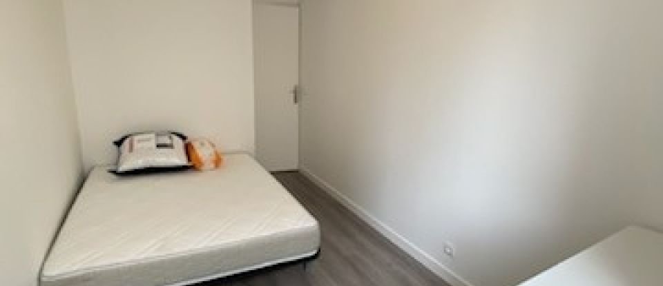 Appartement 2 pièces de 33 m² à Saint-Étienne (42100)