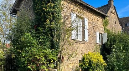 Country house 3 rooms of 56 m² in Roussennac (12220)