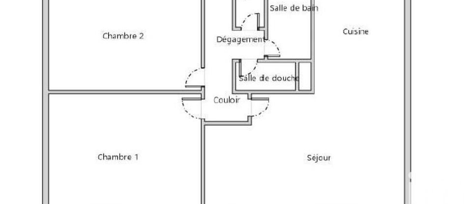 Maison traditionnelle 4 pièces de 82 m² à Eysus (64400)