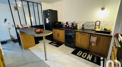 Apartment 4 rooms of 77 m² in Bussy-Saint-Georges (77600)