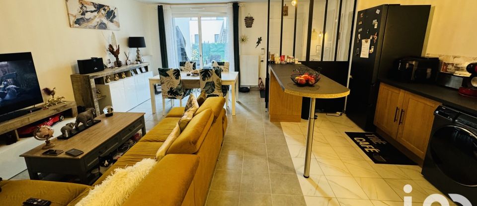 Apartment 4 rooms of 77 m² in Bussy-Saint-Georges (77600)