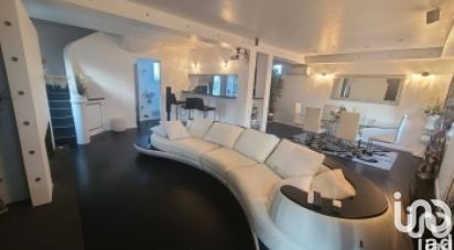 Maison 7 pièces de 165 m² à Cagnes-sur-Mer (06800)