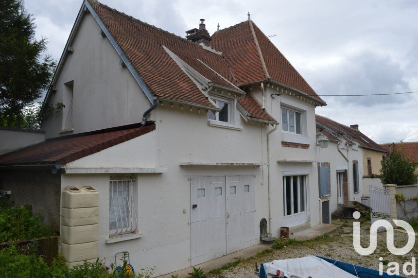 Longere 7 rooms of 139 m² in Mont-Saint-Sulpice (89250)