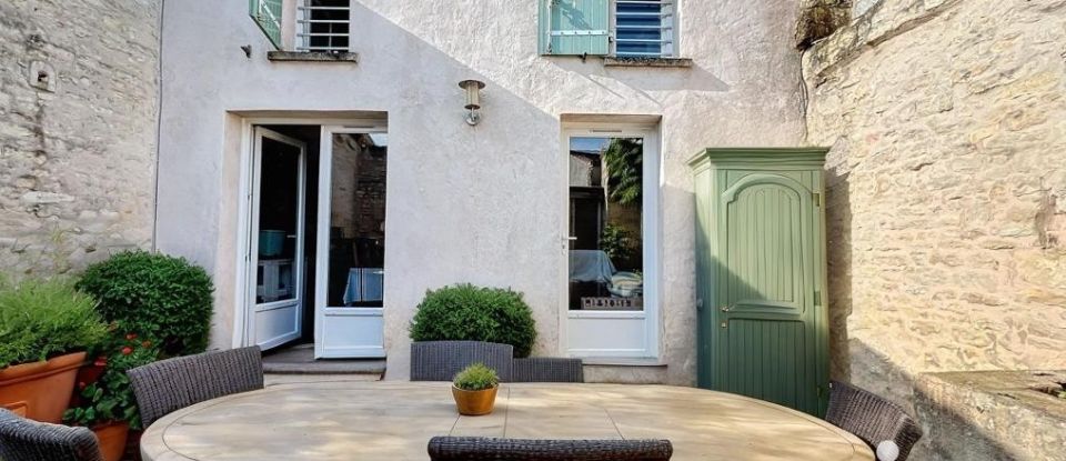 Traditional house 3 rooms of 71 m² in Saint-Jean-de-Liversay (17170)