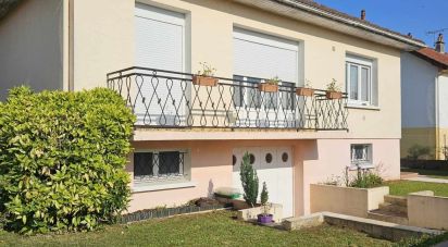 Maison 4 pièces de 88 m² à Chaumont (52000)