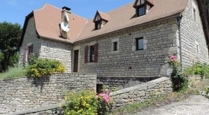 House 6 rooms of 155 m² in Le Montat (46090)