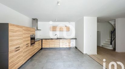 Maison 4 pièces de 112 m² à Quédillac (35290)