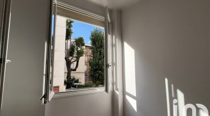 Appartement 3 pièces de 68 m² à Paris (75016)