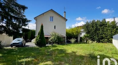 Maison traditionnelle 6 pièces de 132 m² à Montfermeil (93370)